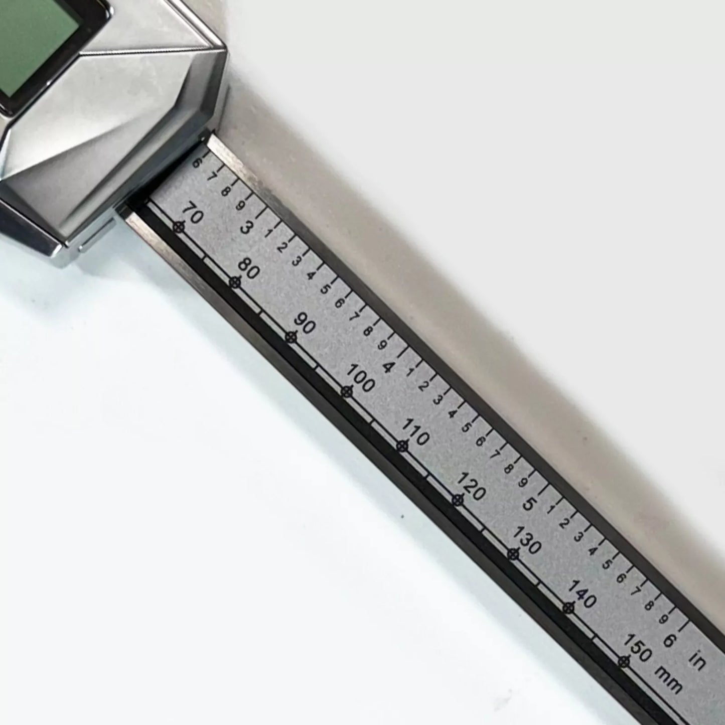 6" 150mm Digital Caliper Vernier LCD Electronic Measuring Ruler + 2 Batteries